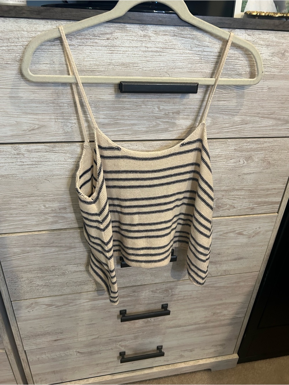 American Eagle Navy Stripe Knit Cami Tank | Nautical Coastal Vacay Chic | Size M